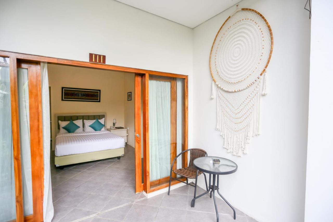 La Cecile Hotel & Cafe Komodo Labuan Bajo Dış mekan fotoğraf